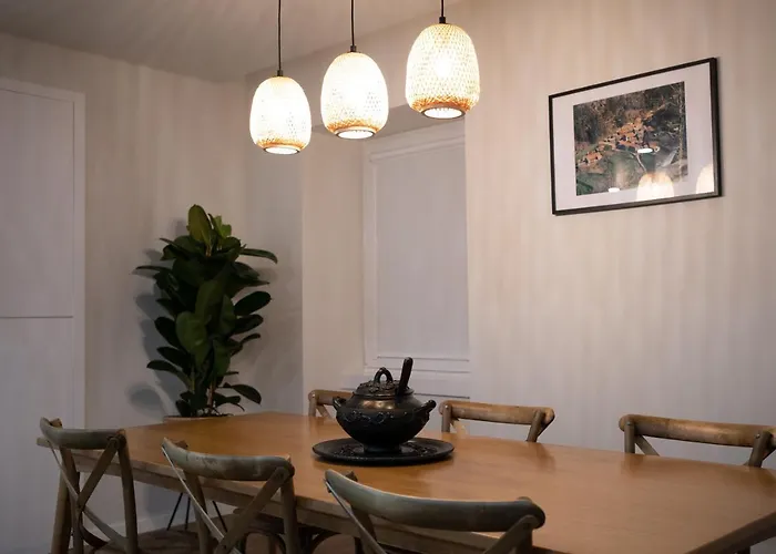 ファームステイ Beecaramulo-apiturismo カラムロ